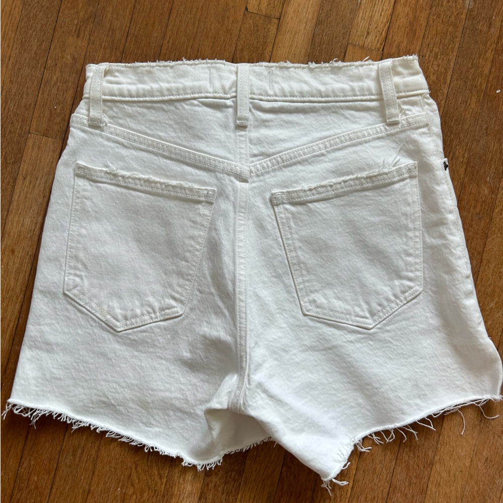 Abercrombie 4” Mom Shorts size 26 curve love - Picture 2 of 3